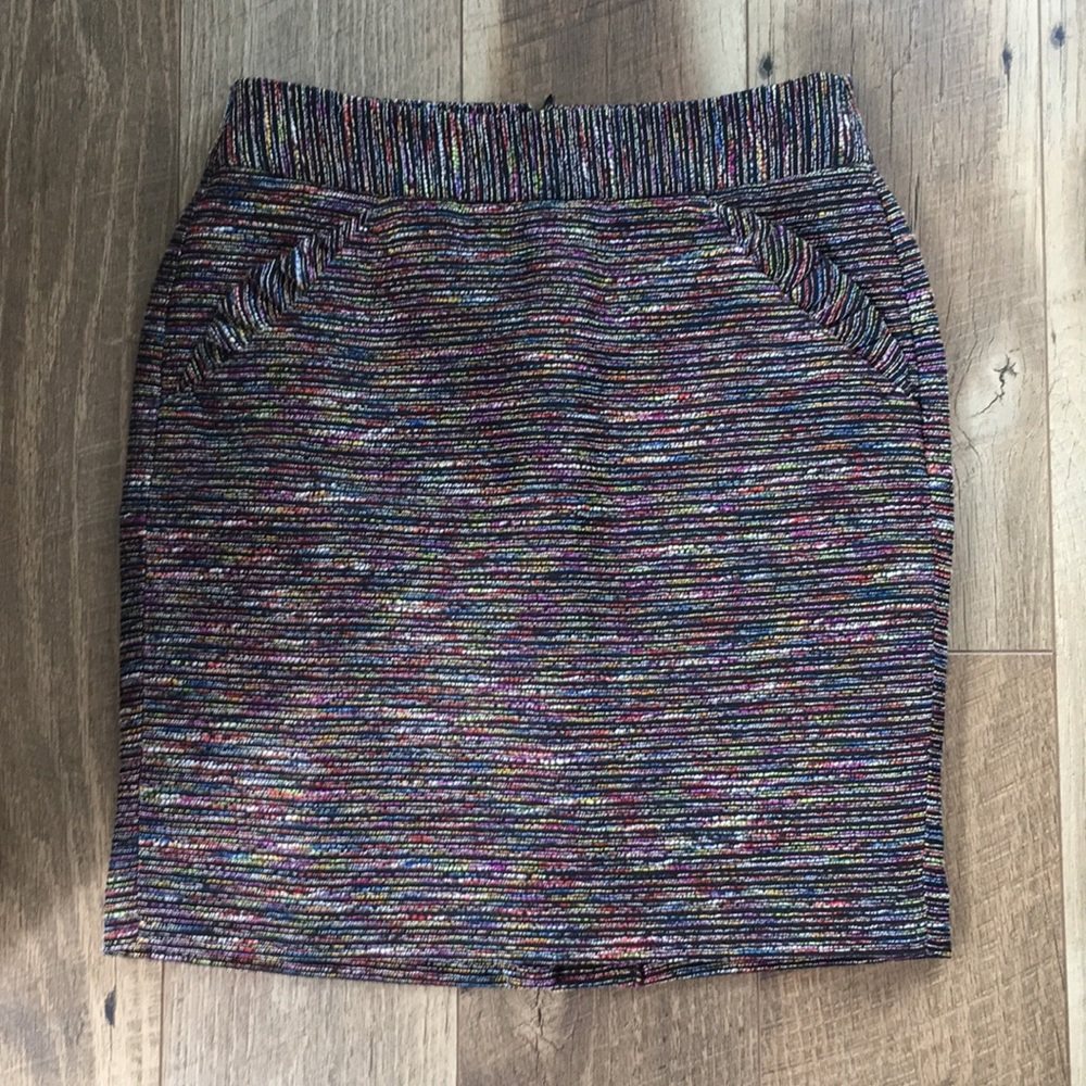 Loft mini skirt